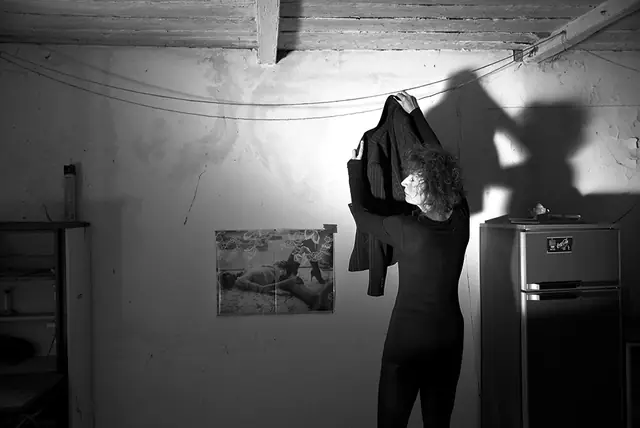 Casa folle casa 3, photograph by Elena Rivautella (Casa folle casa)
