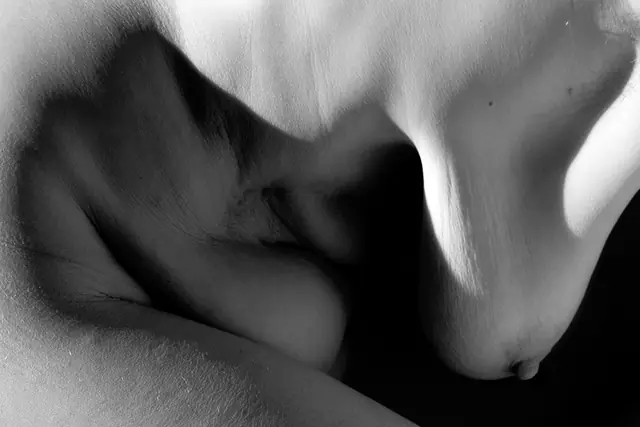 The Honesty of the Body 5, photograph by Elena Rivautella (The Honesty of the Body)